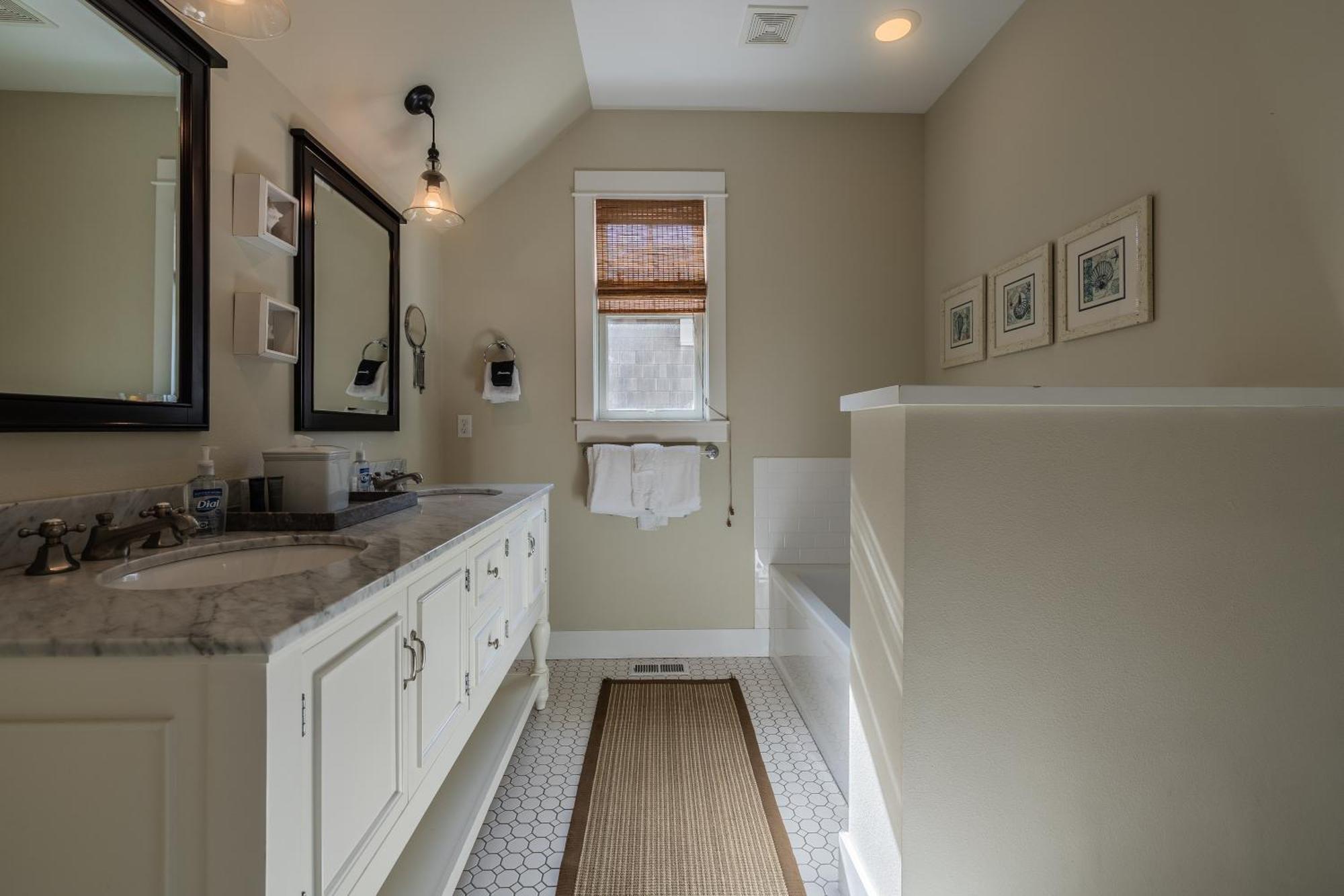 Nantucket House By Seabrook Hospitality Villa Pacific Beach Exterior photo